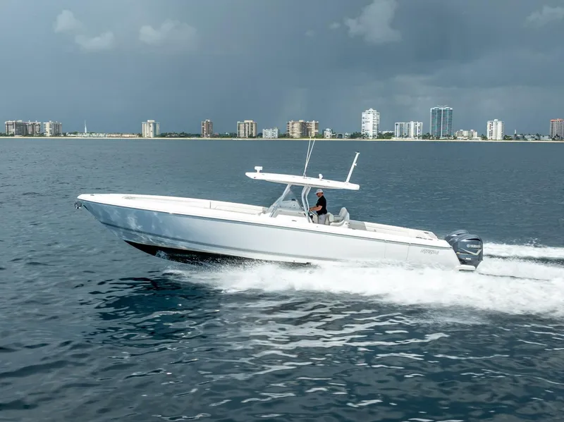 Slide: The Image of Intrepid 400 Open 2017 - 5041455