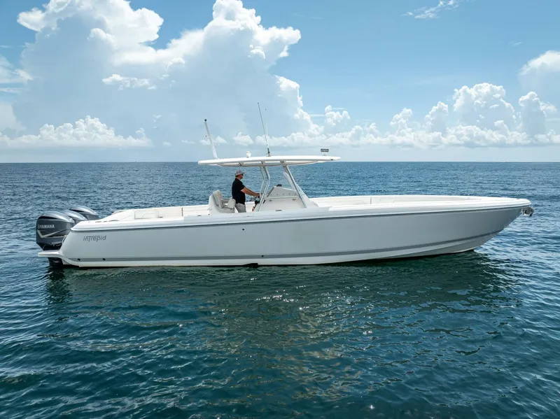 Slide: The Image of Intrepid 400 Open 2017 - 5041421