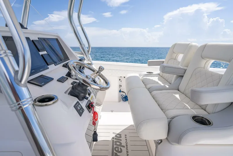 Slide: The Image of Intrepid 400 Open 2017 - 5041494