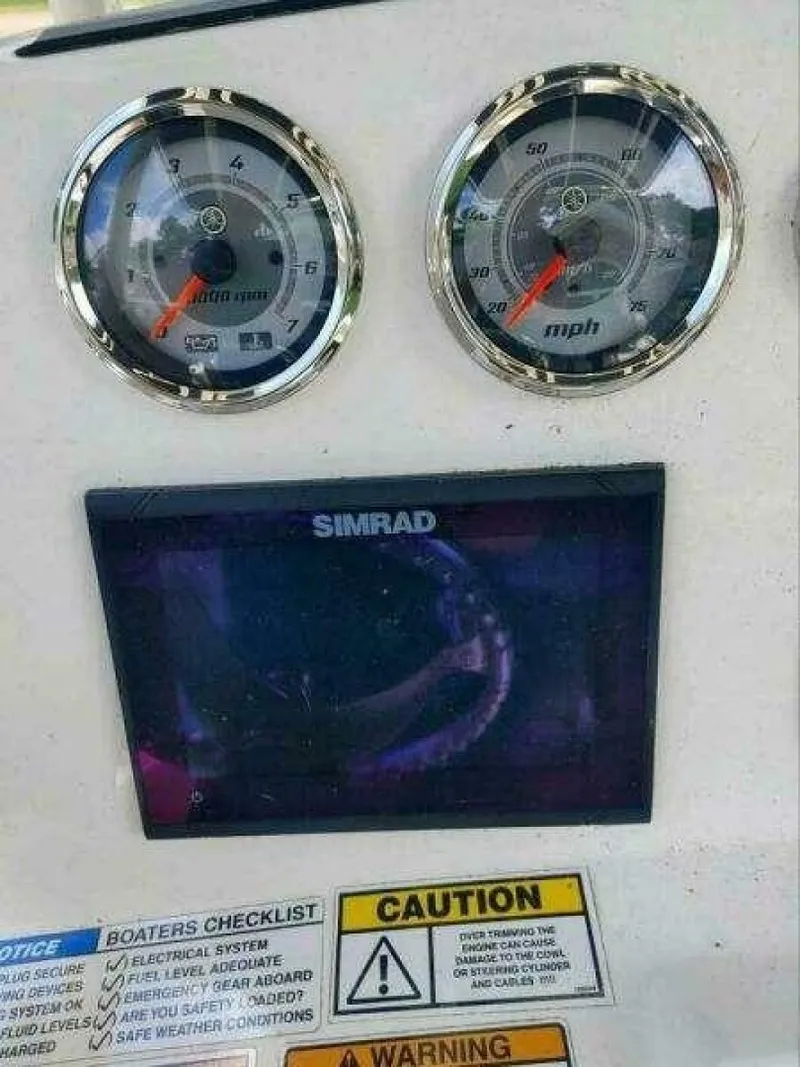 Slide: The Image of NauticStar 2102 Legacy 2022 - 7511235