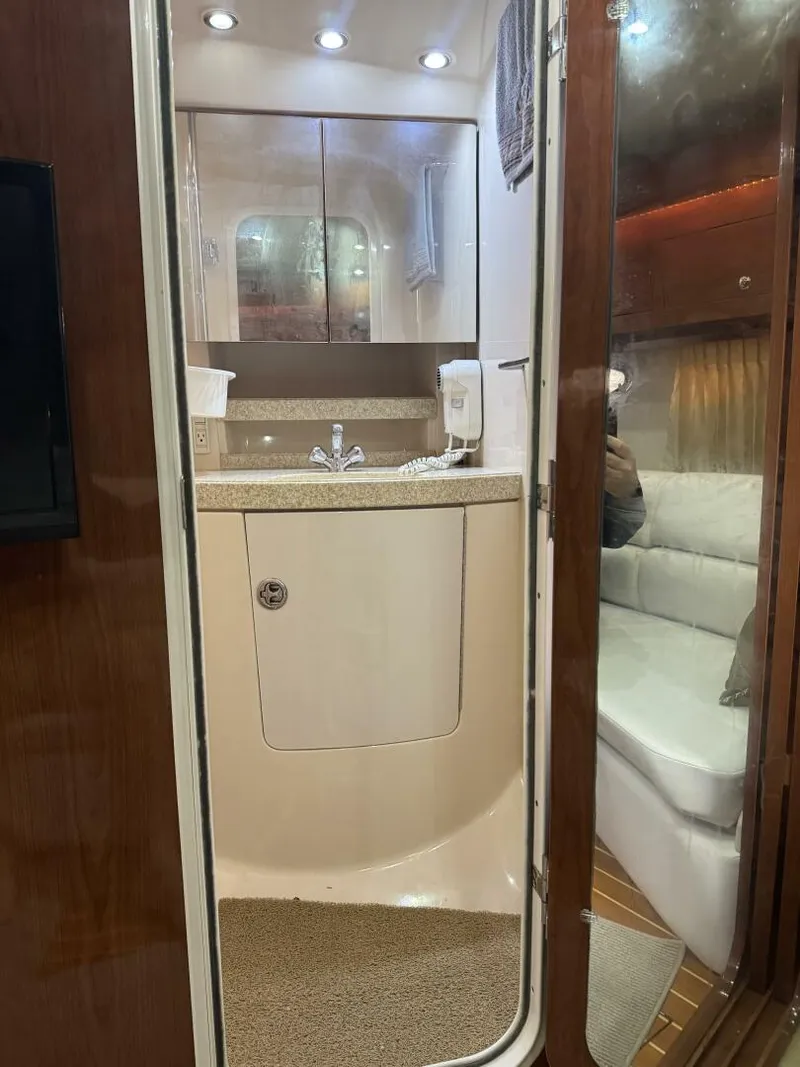 Slide: The Image of Regal 3560 Commodore 2005 - 5043160