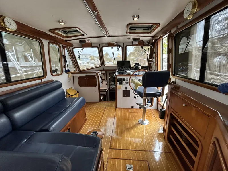 Slide: The Image of 34' Legacy salon forward - 5047491