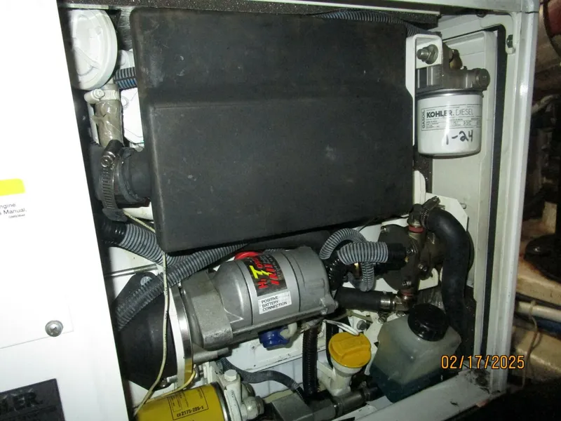 Slide: The Image of 34' Legacy generator - 5047443