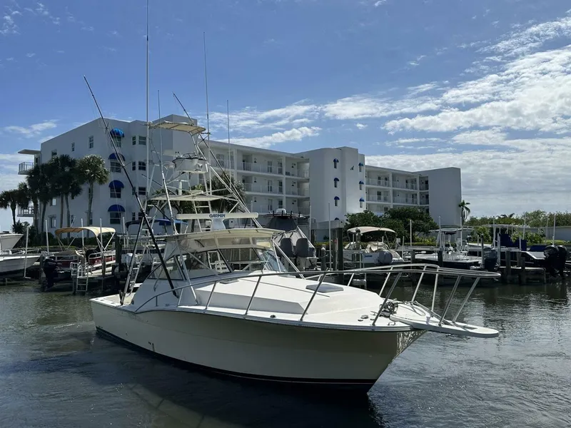 Slide: The Image of Atlantic 34 Express with Tower 1989 - 5140286