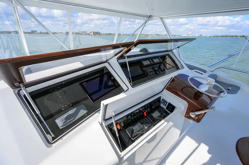 Slide: The Image of Viking 61 Reel King - Flybridge 2001 Viking Convertible 61 REEL KING - 5047615