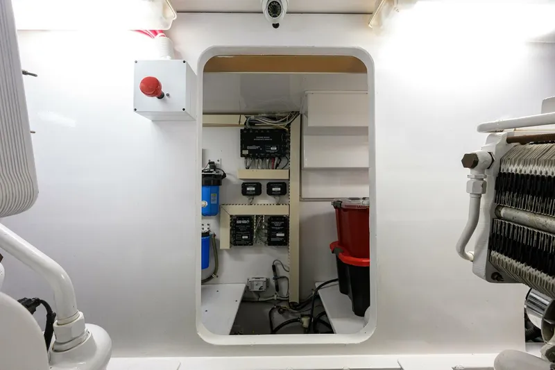 Slide: The Image of Viking 61 Reel King - Engine Room 2001 Viking Convertible 61 REEL KING - 5047620