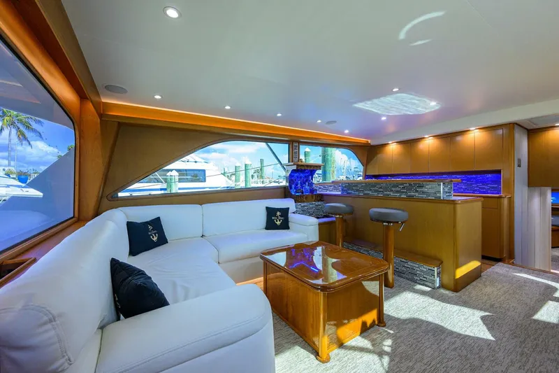 Slide: The Image of Viking 61 Reel King - Salon 2001 Viking Convertible 61 REEL KING - 5047601