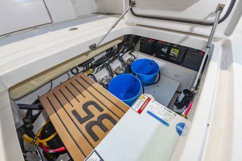 Slide: The Image of 35Regulator2025Hull005021 - 5375407