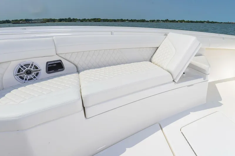 Slide: The Image of 35Regulator2025Hull005028 - 5375429