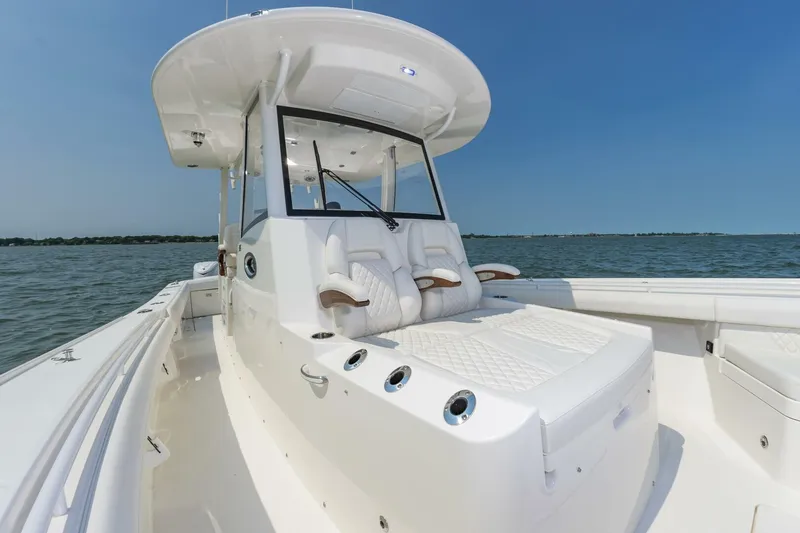 Slide: The Image of 35Regulator2025Hull005035 - 5375439