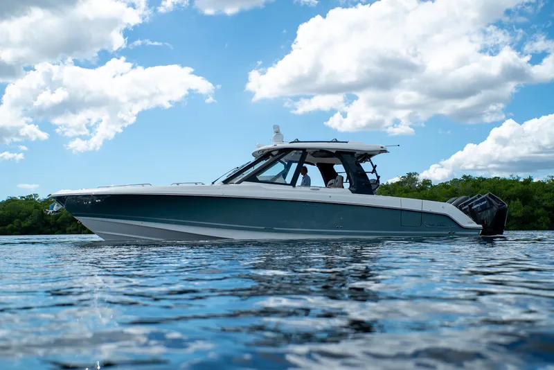 Slide: The Image of Boston Whaler 380 Realm 2026 - 2