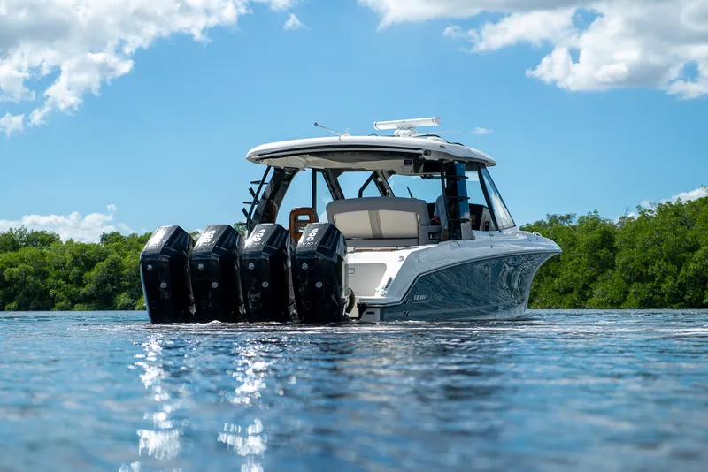 Slide: The Image of Boston Whaler 380 Realm 2026 - 45