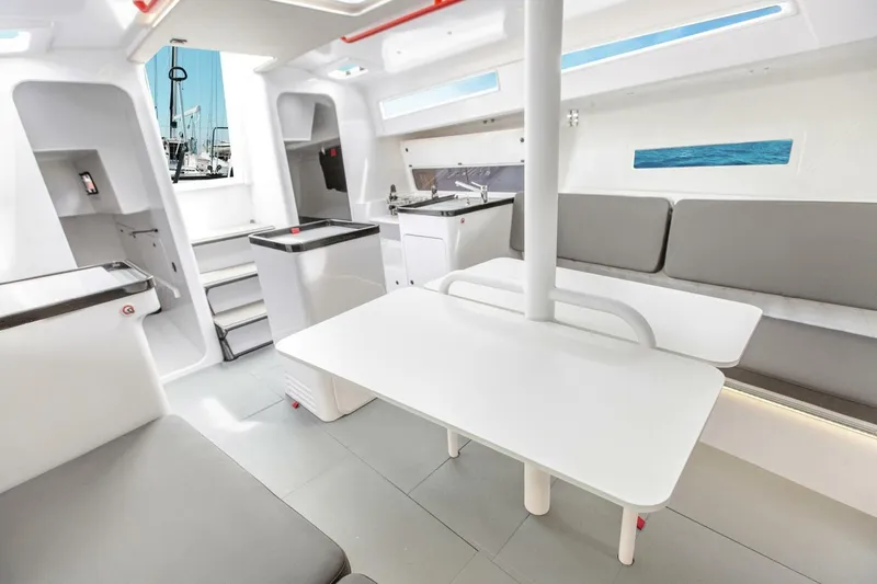 Slide: The Image of Beneteau First 36 SE Dinette - 5416456