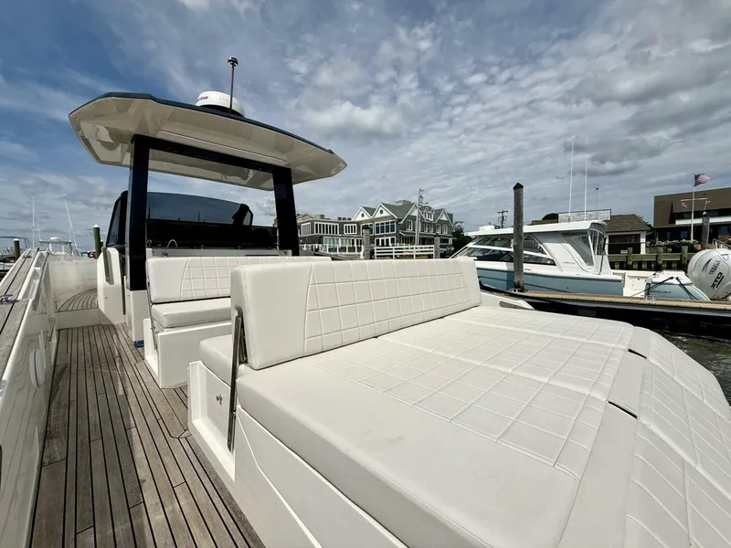 Slide: The Image of Astondoa 377 Coupe Outboard 2023 - 5528987