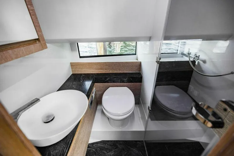 Slide: The Image of Astondoa 377 Coupe Outboard 2023 - 5048341