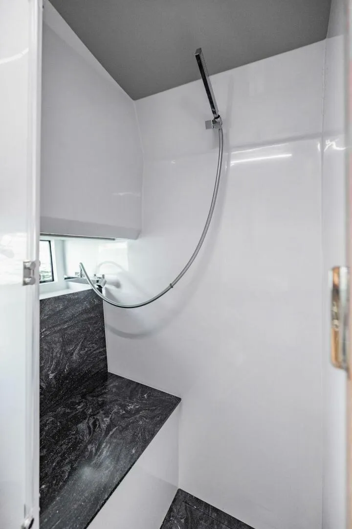 Slide: The Image of Astondoa 377 Coupe Outboard 2023 - 5048342