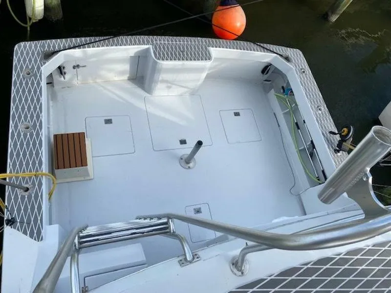 Slide: The Image of Bertram 38 1985 - 5048761