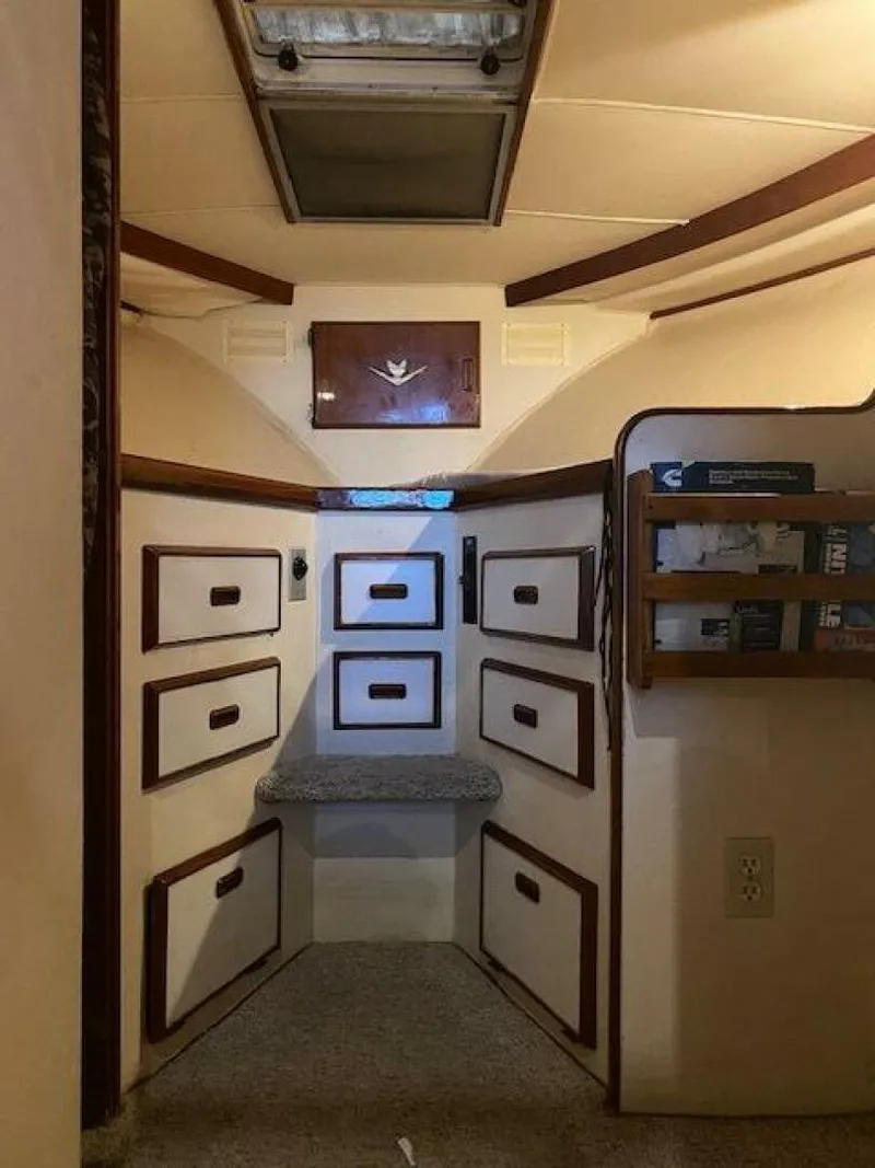 Slide: The Image of Bertram 38 1985 - 5048784