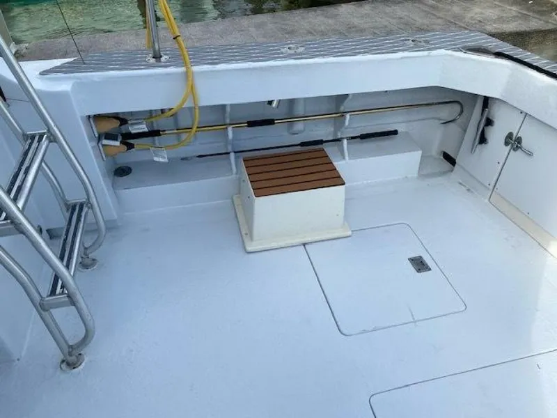 Slide: The Image of Bertram 38 1985 - 5048754