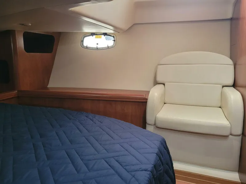 Slide: The Image of Hunter 45DS 2010 - 5049364