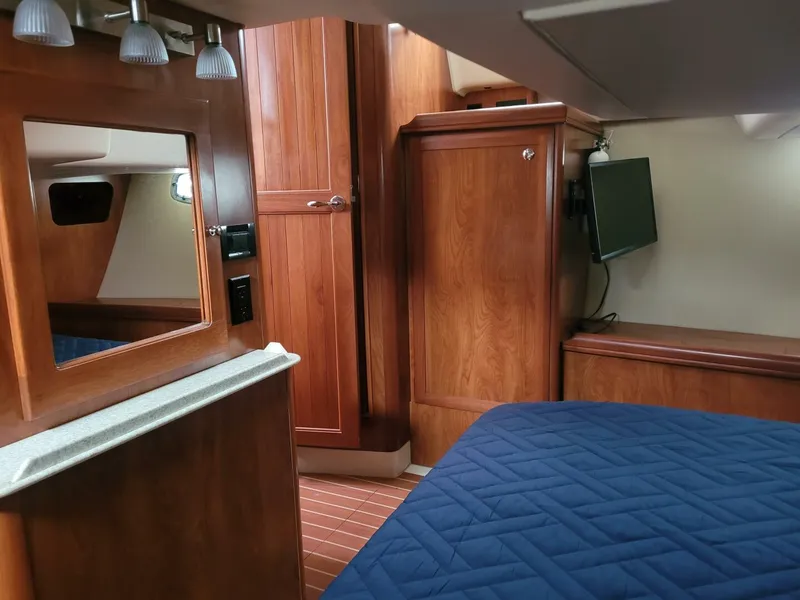 Slide: The Image of Hunter 45DS 2010 - 5049375