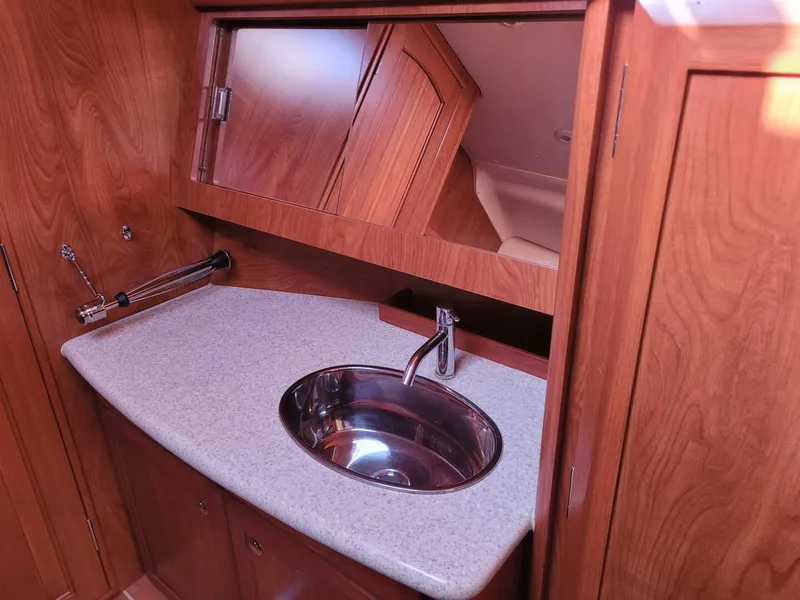 Slide: The Image of Hunter 45DS 2010 - 5049387