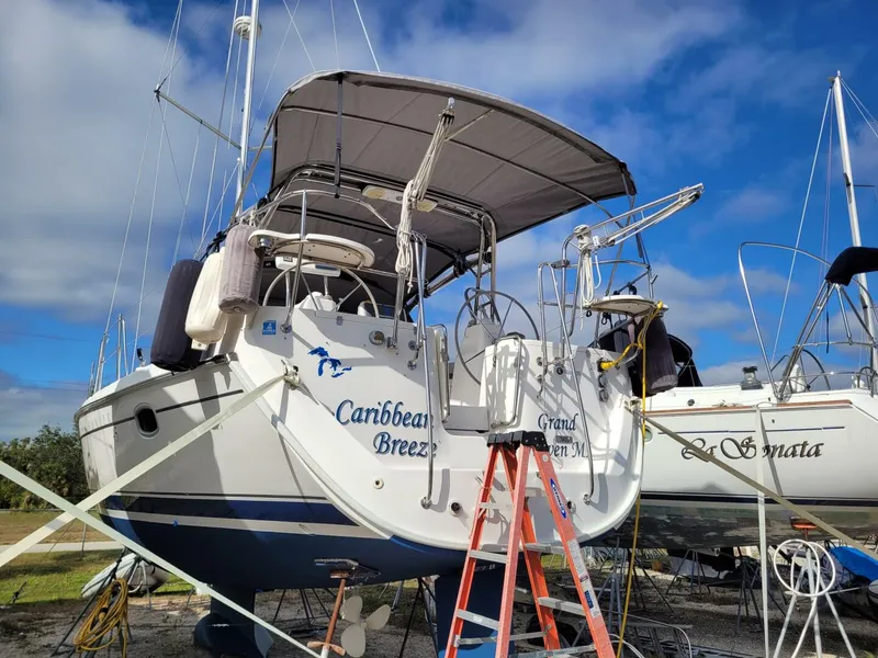 Slide: The Image of Hunter 45DS 2010 - 5049346