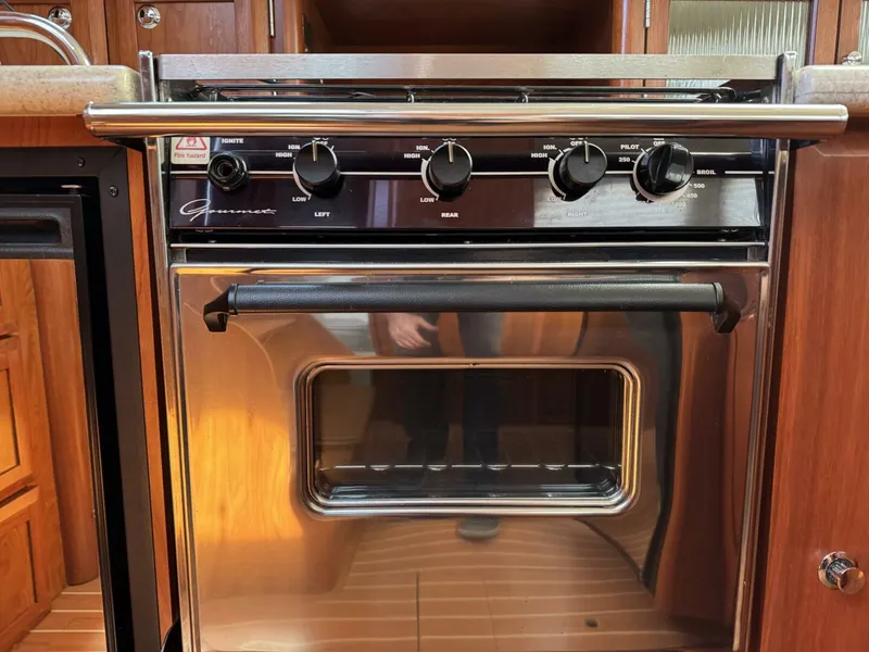 Slide: The Image of Hunter 45DS 2010 - 5049953