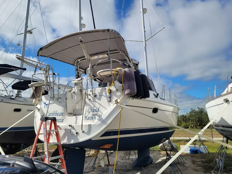 Slide: The Image of Hunter 45DS 2010 - 5049347