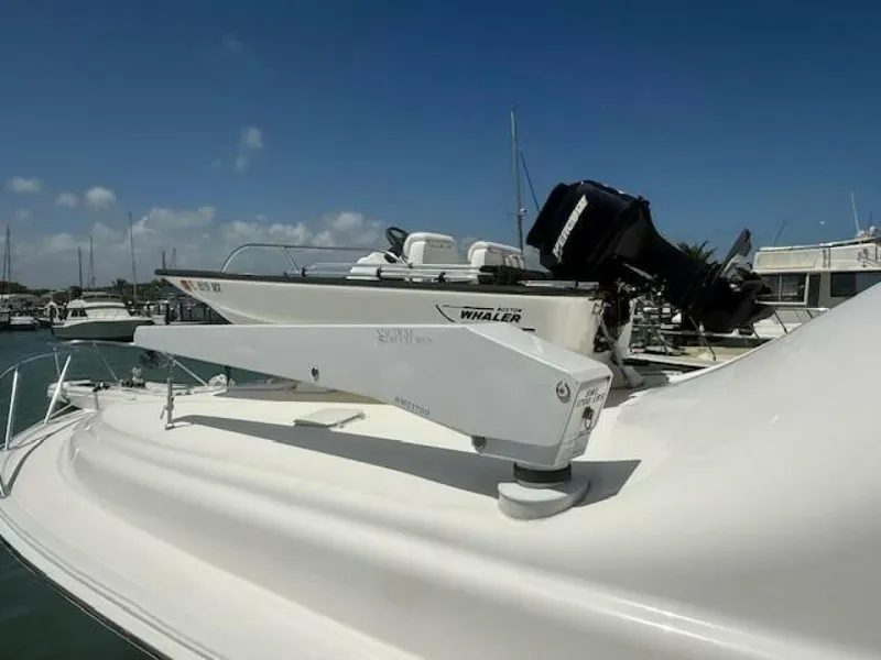 Slide: The Image of Bertram 570 Convertible 2004 - 5199978