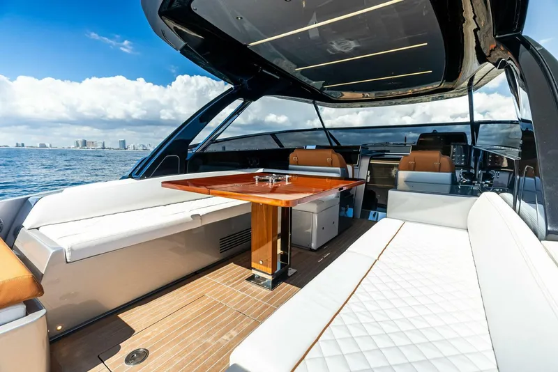 Slide: The Image of Riva 48 2022 - 5090511