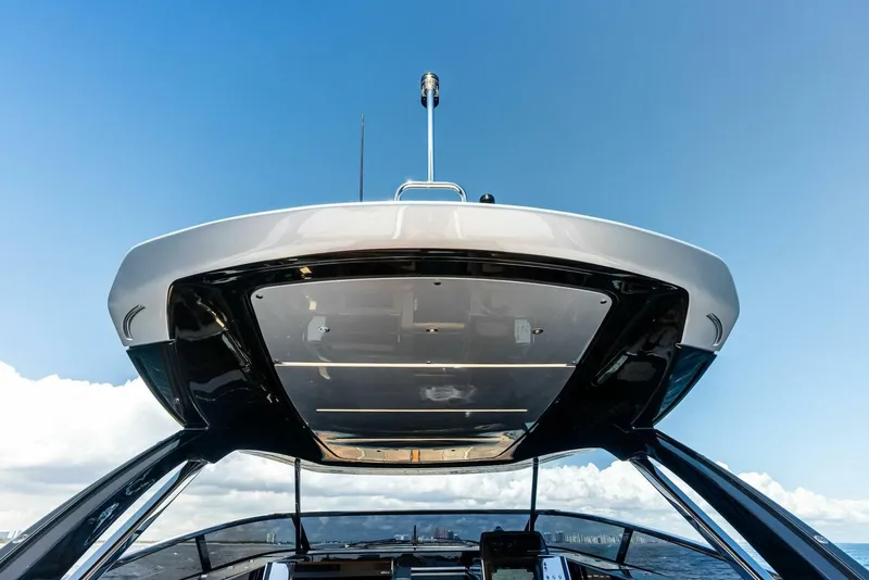 Slide: The Image of Riva 48 2022 - 5090515