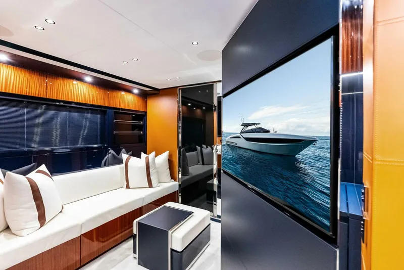 Slide: The Image of Riva 48 2022 - 5090496