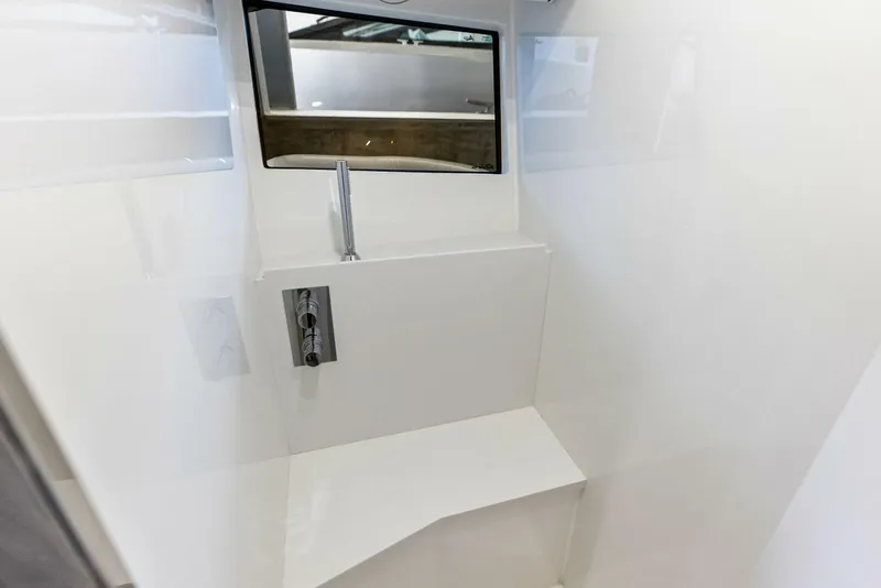 Slide: The Image of Riva 48 2022 - 5090502