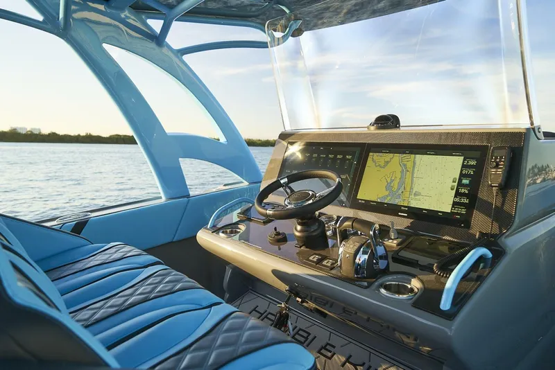 Slide: The Image of Midnight Express 37 Open 2021 - 5050024