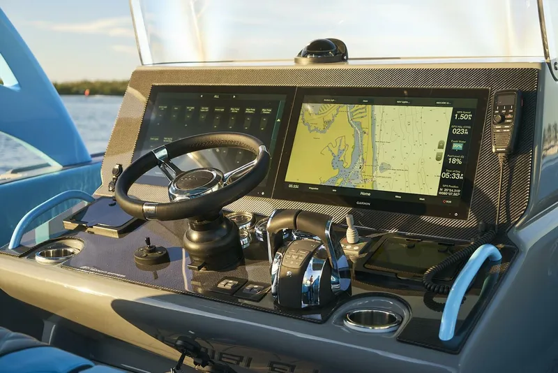 Slide: The Image of Midnight Express 37 Open 2021 - 5050025