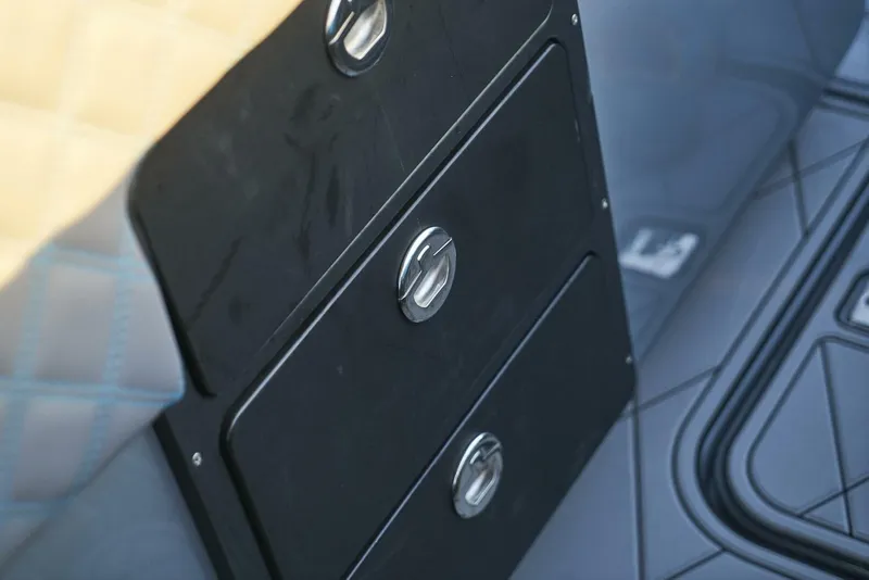 Slide: The Image of Midnight Express 37 Open 2021 - 5050033