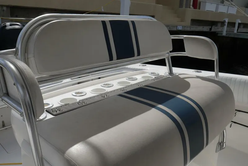Slide: The Image of 2004 Venture 34 - Helm seating 2004 Venture 34 Cuddy "FINALE" - 5051229