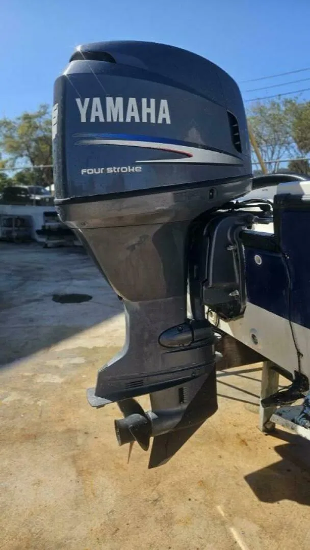 Slide: The Image of Cobia 19 Bay 2009 - 5115483