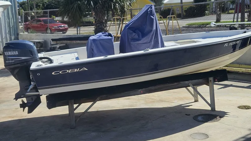 Slide: The Image of Cobia 19 Bay 2009 - 5115489