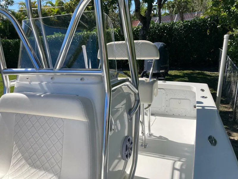 Slide: The Image of Cuda Craft 21 1972 - 5052838