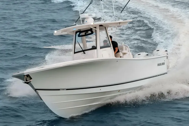 The Image of Regulator Marine 31 2025 - 5263379