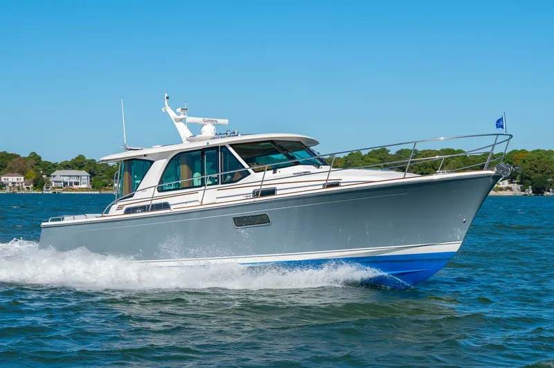 Slide: The Image of 2026 Sabre 43 Running 11 - 5768338