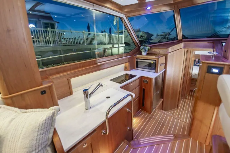 Slide: The Image of 42f27395 Af36 4819 8ea3 50e4d66462fe - 5534847