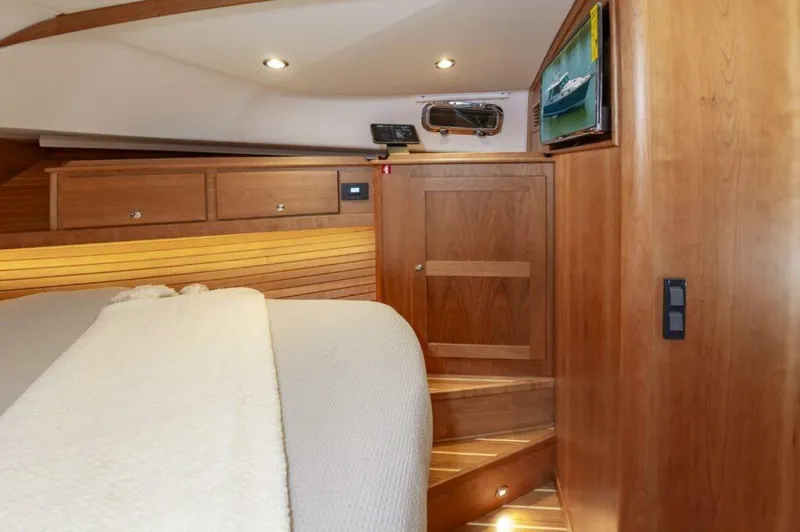 Slide: The Image of 525fe649 7342 455e 84f5 8d2d19ab5c88 - 5534860