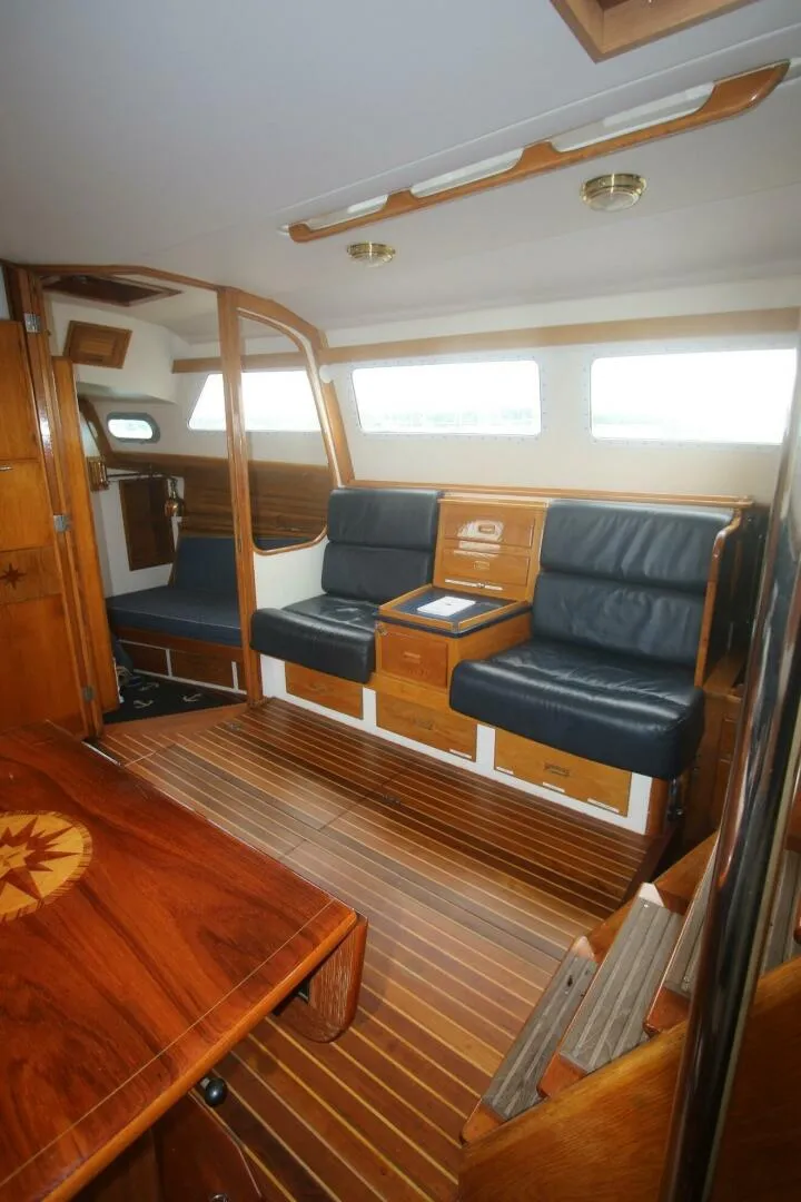 Slide: The Image of Hinckley Yachts Hinckley 64 1980 - 5053016