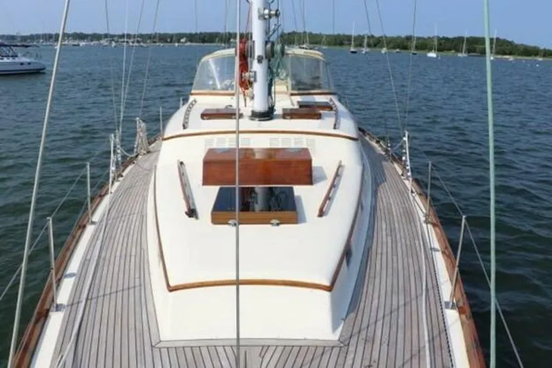 Slide: The Image of Hinckley Yachts Hinckley 64 1980 - 5052994