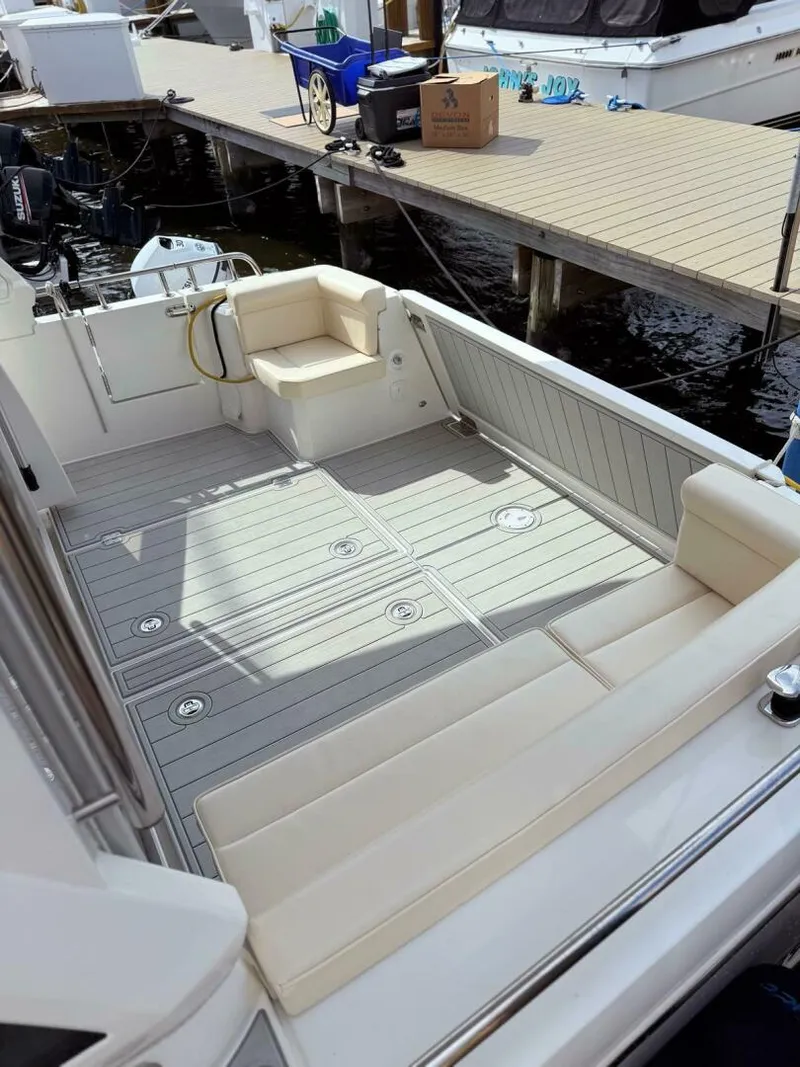 Slide: The Image of Greenline 39 Hybrid - Great Loop 2021 - 5054780