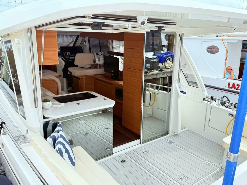 Slide: The Image of Greenline 39 Hybrid - Great Loop 2021 - 5054782