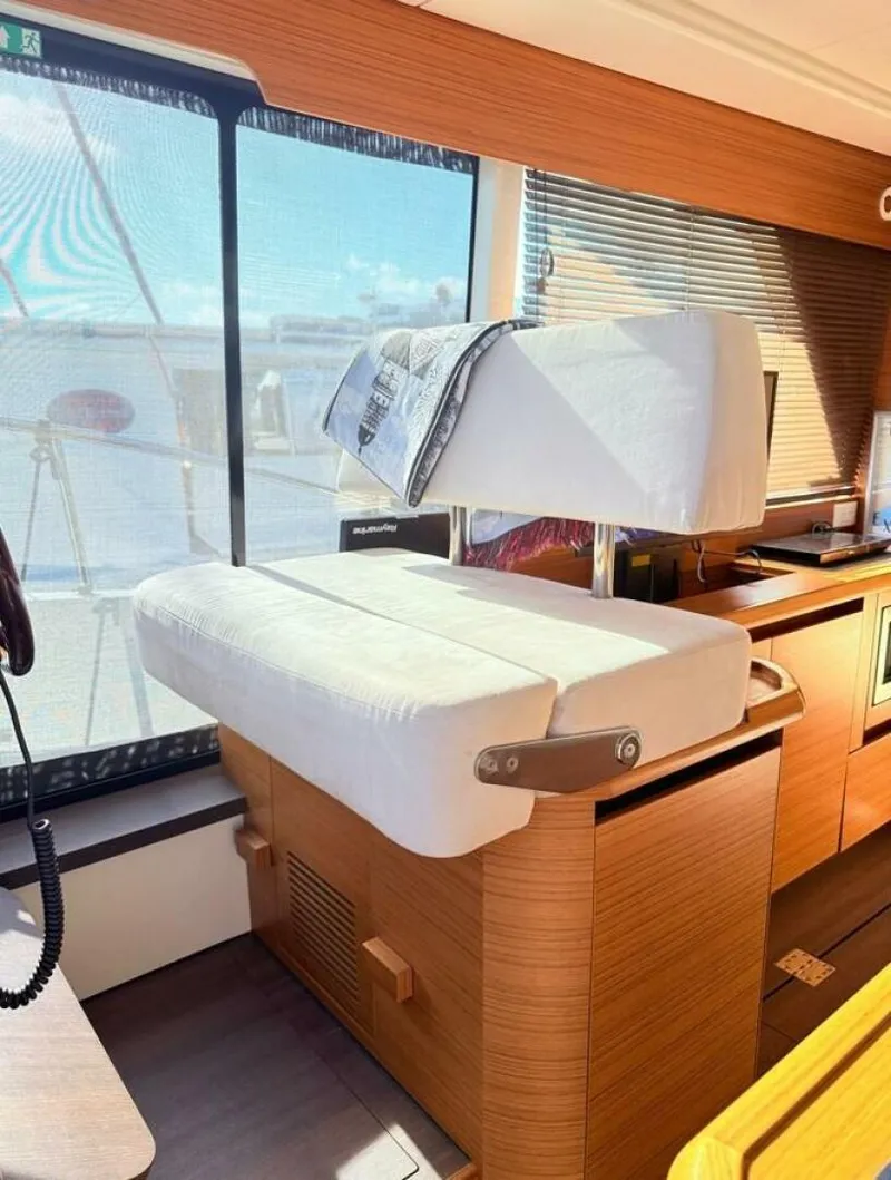 Slide: The Image of Greenline 39 Hybrid - Great Loop 2021 - 5054791